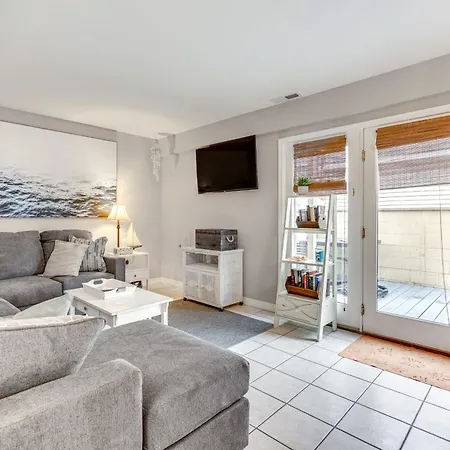 Seaside Heights Condo With Deck Walk To Boardwalk!